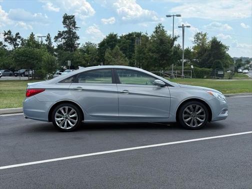 2011 Hyundai SONATA SE 2.0T