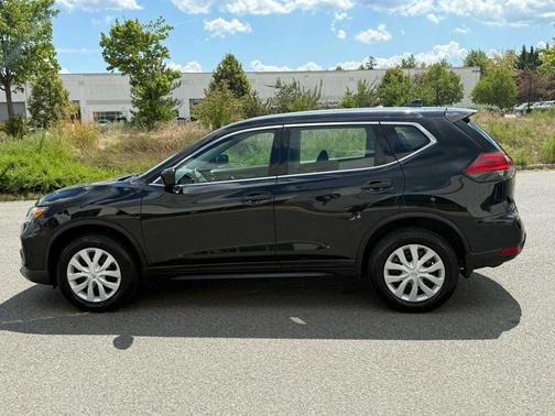 2017 Nissan Rogue S