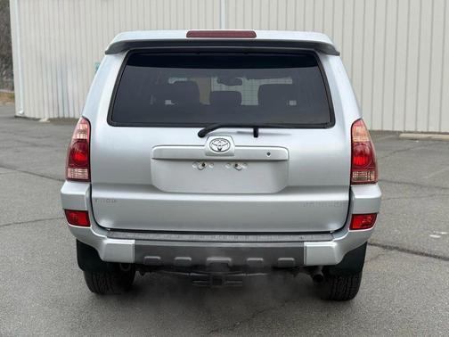 2005 Toyota 4Runner Sport V8