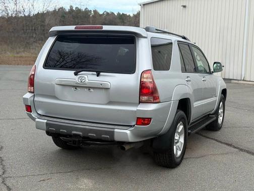 2005 Toyota 4Runner Sport V8