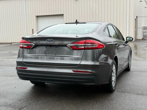 2020 Ford Fusion S