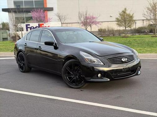 2013 INFINITI G37x Base
