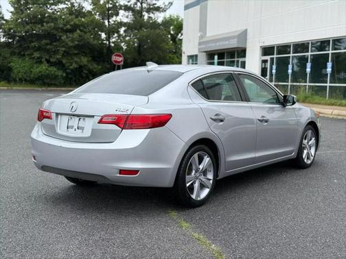 2014 Acura ILX 2.0L w/Premium Package