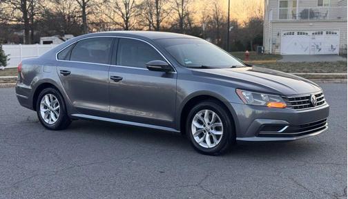 2017 Volkswagen Passat 1.8T S
