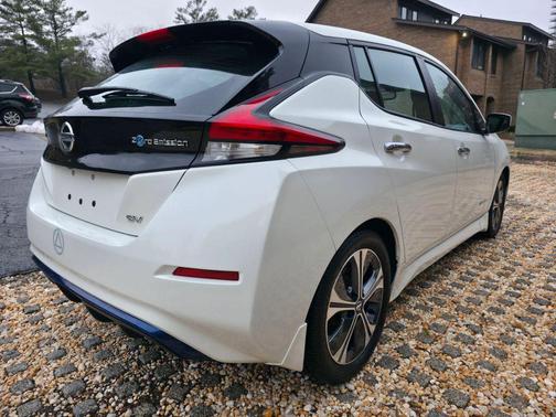 2018 Nissan Leaf SV
