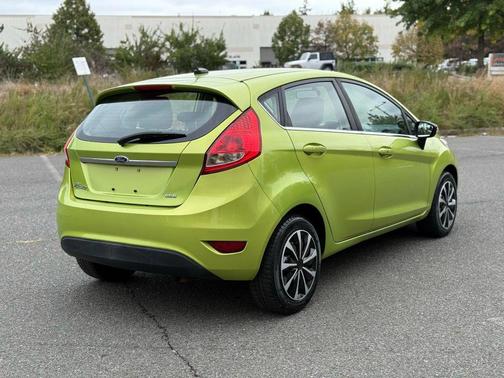 2012 Ford Fiesta SES