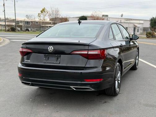 2020 Volkswagen Jetta 1.4T R-Line