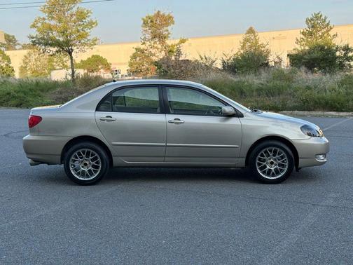 2006 Toyota Corolla LE