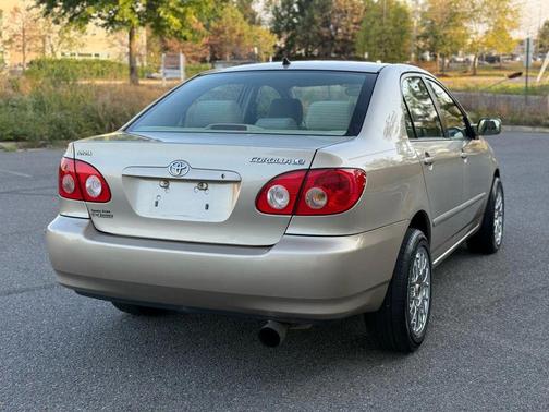 2006 Toyota Corolla LE