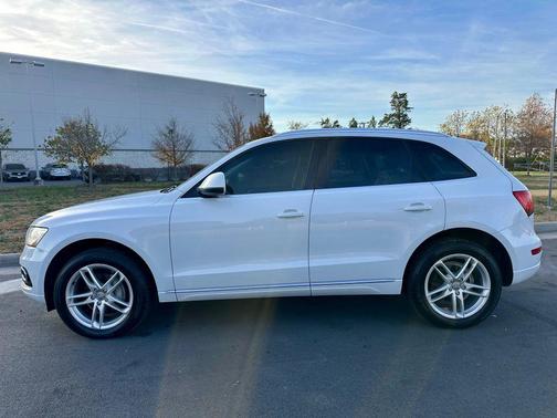 2013 Audi Q5 2.0T Premium Plus