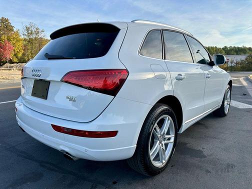 2013 Audi Q5 2.0T Premium Plus