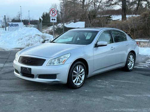 2009 INFINITI G37x Base