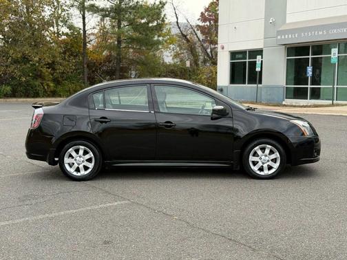 2010 Nissan Sentra 2.0 SR