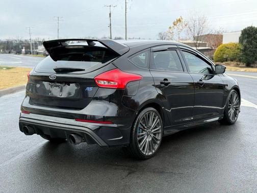 2017 Ford Focus RS Base