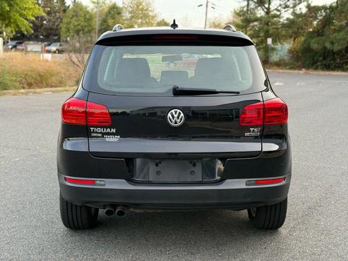 2017 Volkswagen Tiguan Limited 2.0T S
