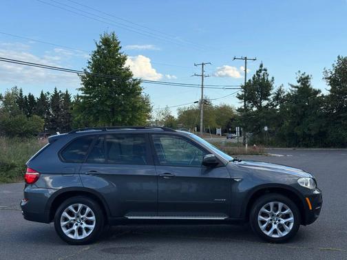 2012 BMW X5 xDrive 35i Sport Activity