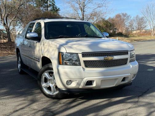 2013 Chevrolet Avalanche LTZ