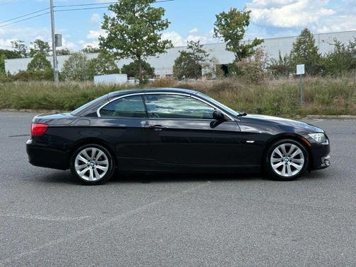 2011 BMW 328 328i Convertible 2D