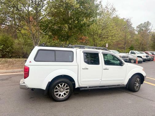 2011 Nissan Frontier SL