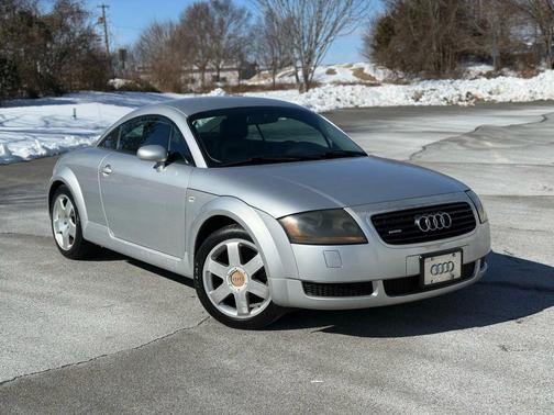 2000 Audi TT quattro