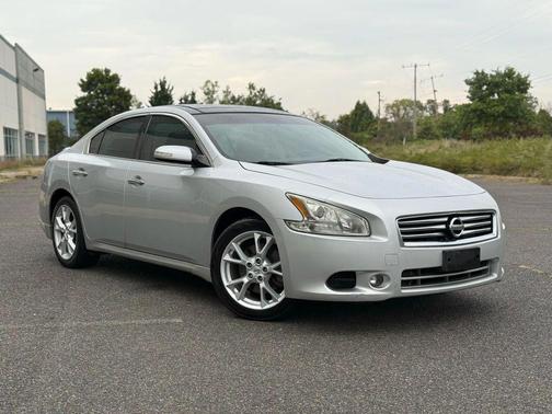 2014 Nissan Maxima SV
