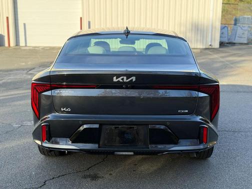 2025 Kia K4 GT-Line Turbo