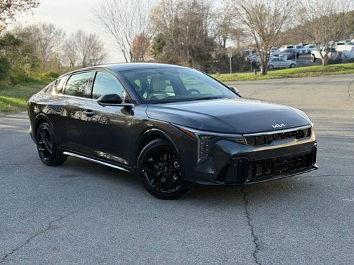 2025 Kia K4 GT-Line Turbo