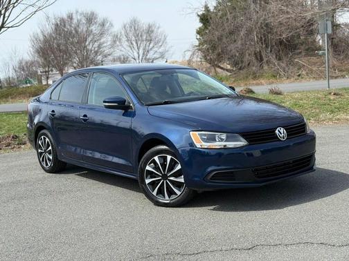 2014 Volkswagen Jetta Auto SE
