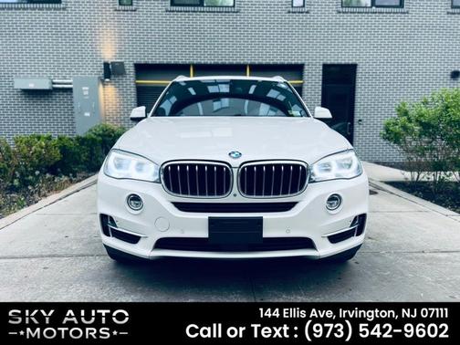 Alpine White 2018 BMW X5 xDrive35i