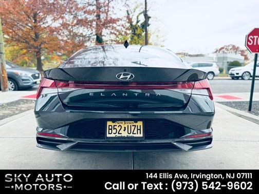 2021 Hyundai ELANTRA SEL