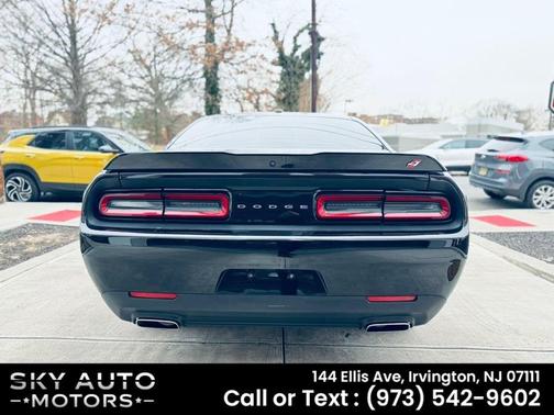 2019 Dodge Challenger SXT