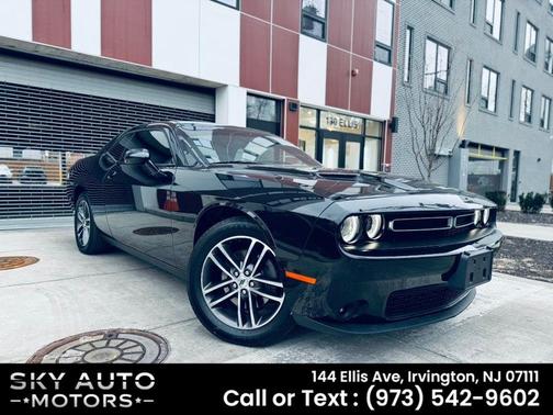 2019 Dodge Challenger SXT