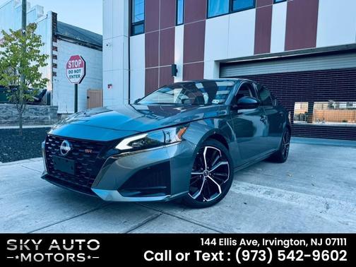 2024 Nissan Altima SR FWD