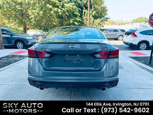 2024 Nissan Altima SR FWD