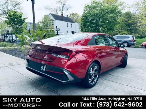 Ultimate Red 2025 Hyundai ELANTRA SEL