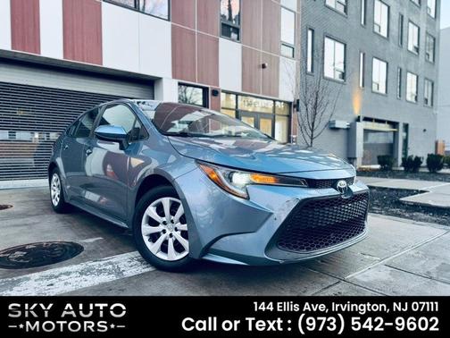 2022 Toyota Corolla LE