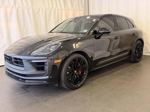 Black 2024 Porsche Macan