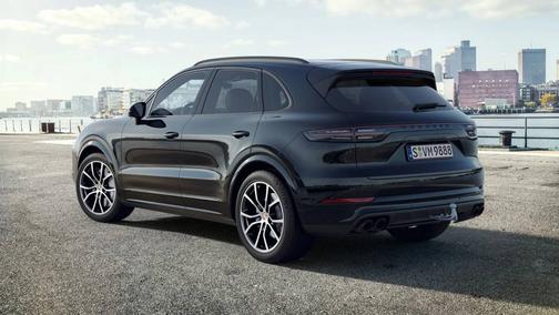 2023 Porsche Cayenne 