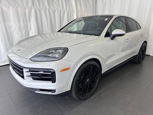 2025 Porsche Cayenne 