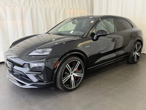 Black 2025 Porsche Macan