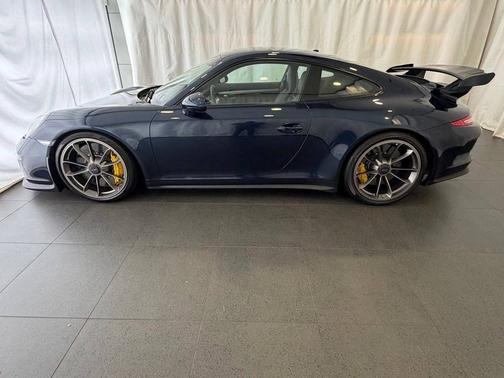 Dark Blue Metallic 2015 Porsche 911