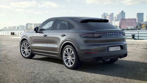 2023 Porsche Cayenne 