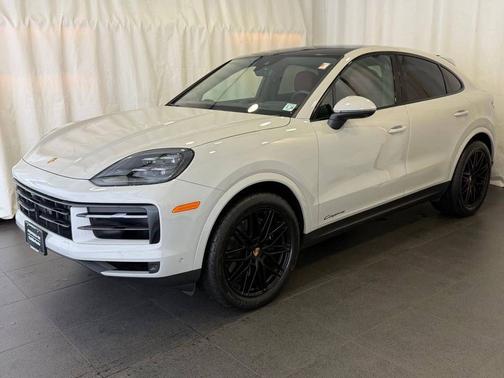 Chalk 2026 Porsche Cayenne