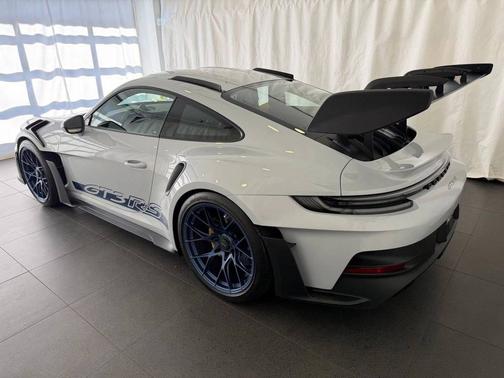 Ice Grey Metallic 2025 Porsche 911