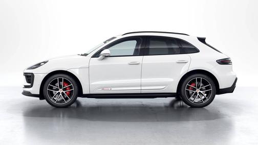 White 2024 Porsche Macan