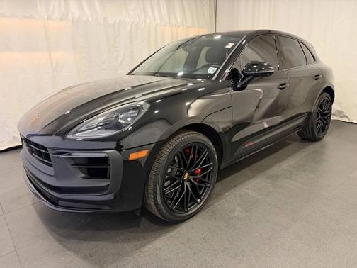 Black 2023 Porsche Macan