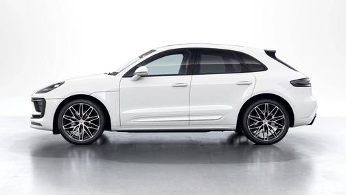 White 2023 Porsche Macan