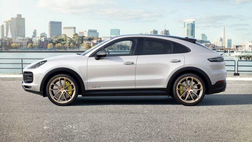 2022 Porsche Cayenne 