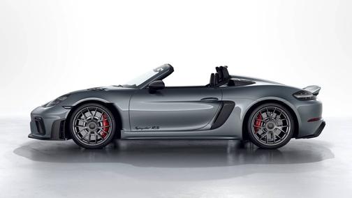 2024 Porsche 718 Spyder 