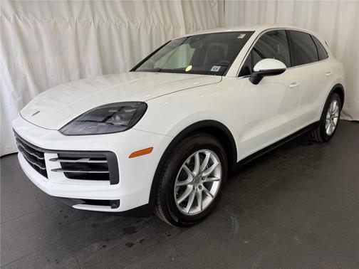 White 2024 Porsche Cayenne